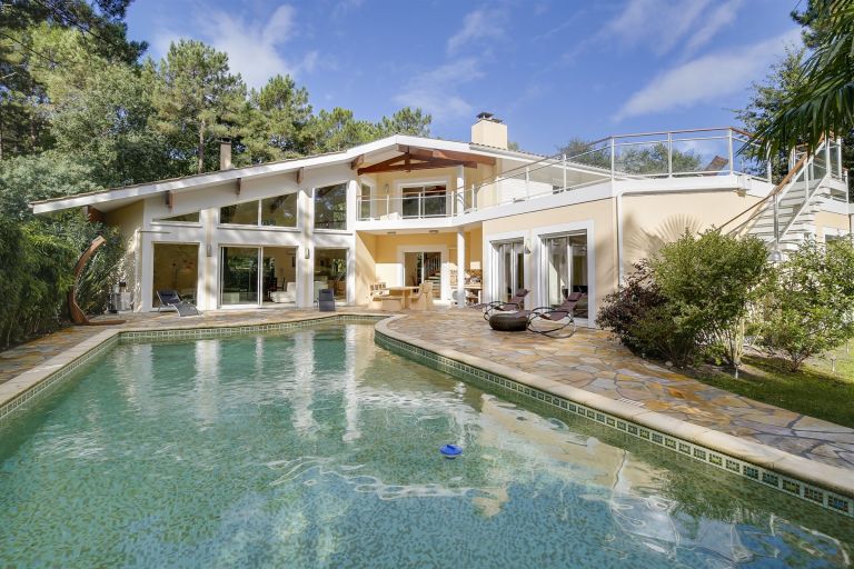 maison 10 Pièces en vente sur BISCARROSSE (40600)