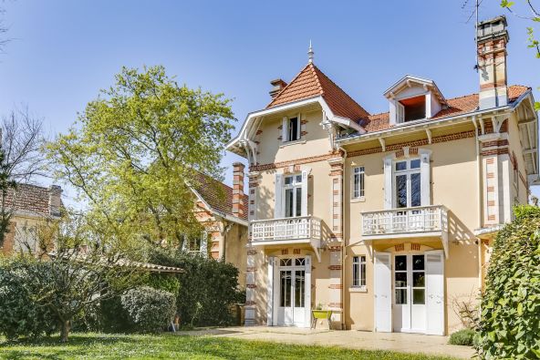 Sale House Arcachon 9&nbsp;Rooms 255&nbsp;m²
