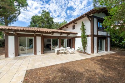 maison 6 Pièces en vente sur PYLA SUR MER (33115) Vente Maison Pyla-sur-Mer 6 Pièces 125 m²