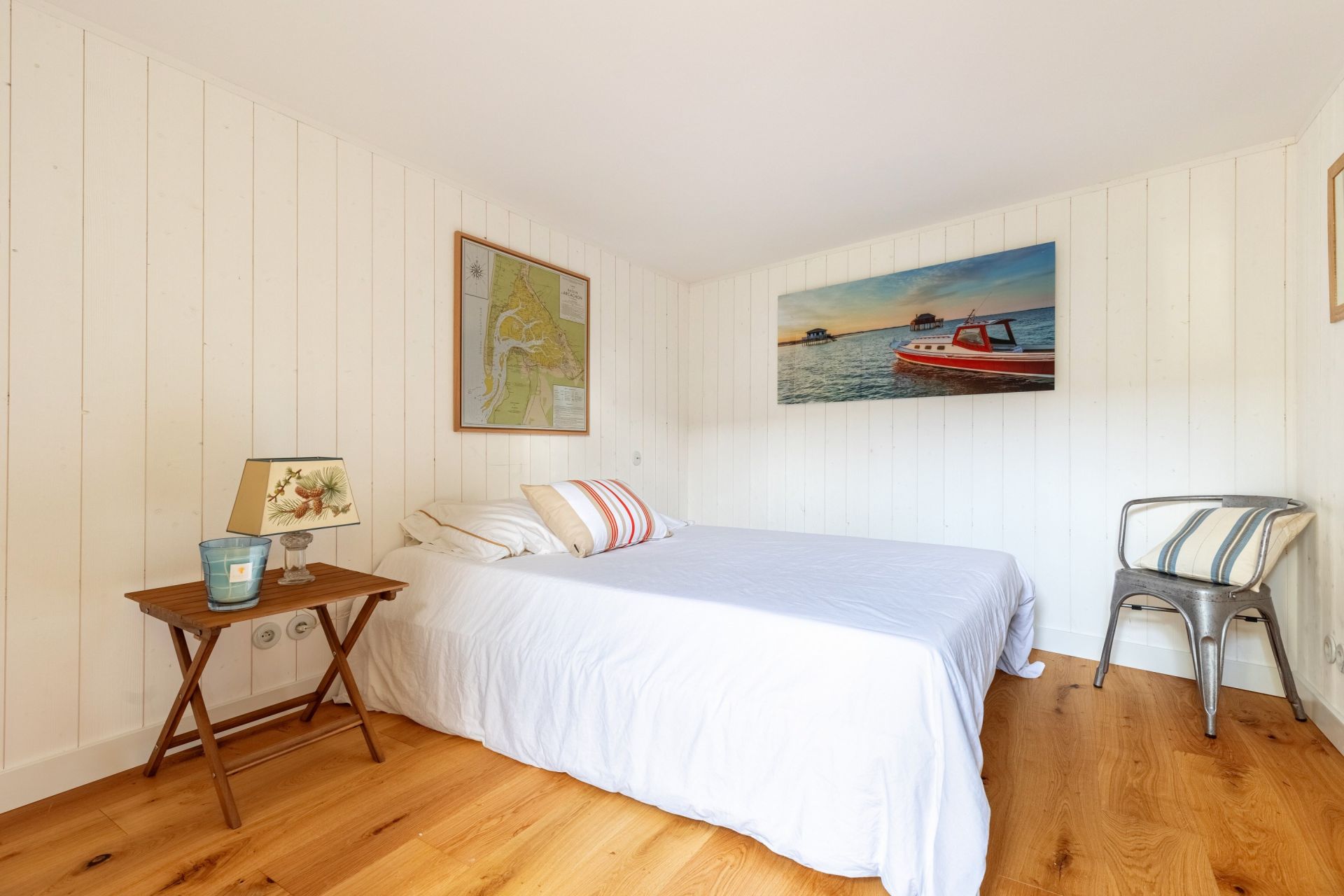 house 5 Rooms for sale on CAP FERRET (33970)