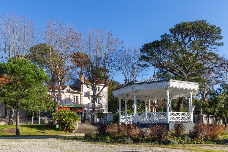 maison 7 Pièces en vente sur ARCACHON (33120)