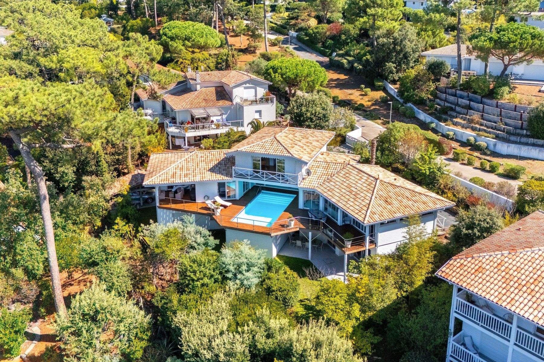 house 9 Rooms for sale on PYLA SUR MER (33115)
