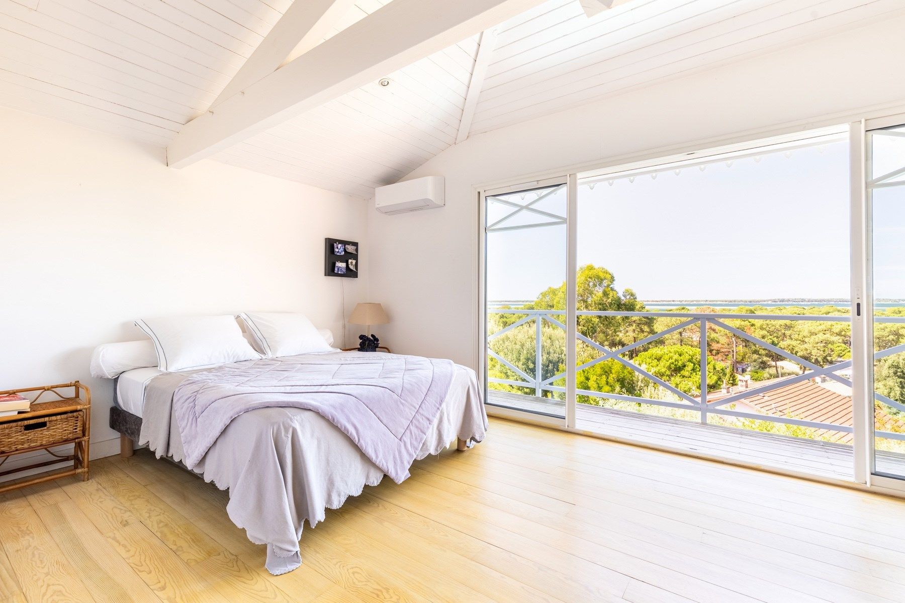 house 9 Rooms for sale on PYLA SUR MER (33115)
