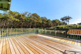 apartment 4 Rooms for sale on CAP FERRET (33970)