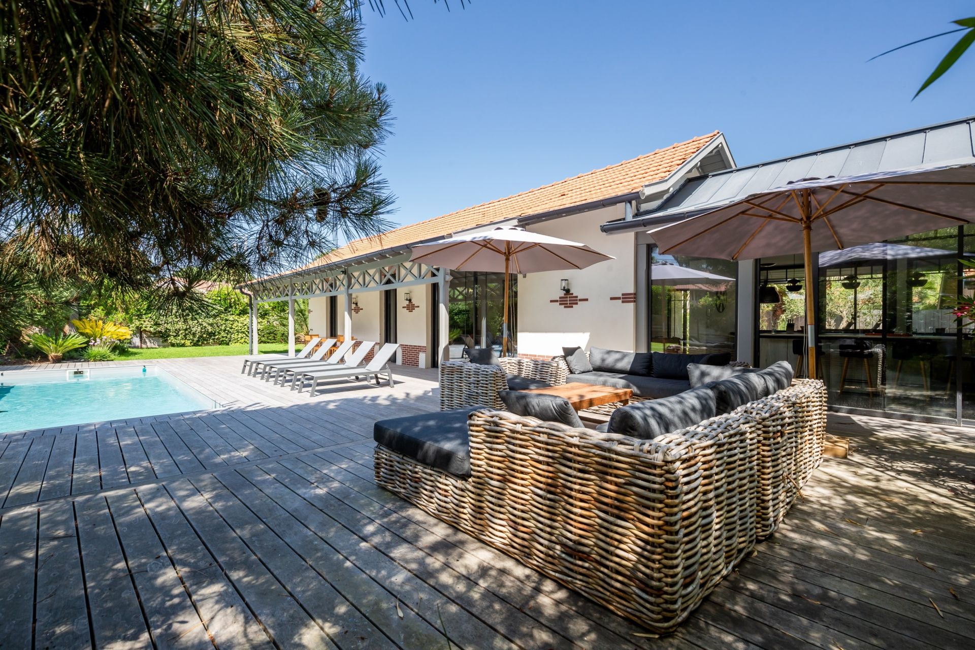 house 6 Rooms for sale on ARCACHON (33120)