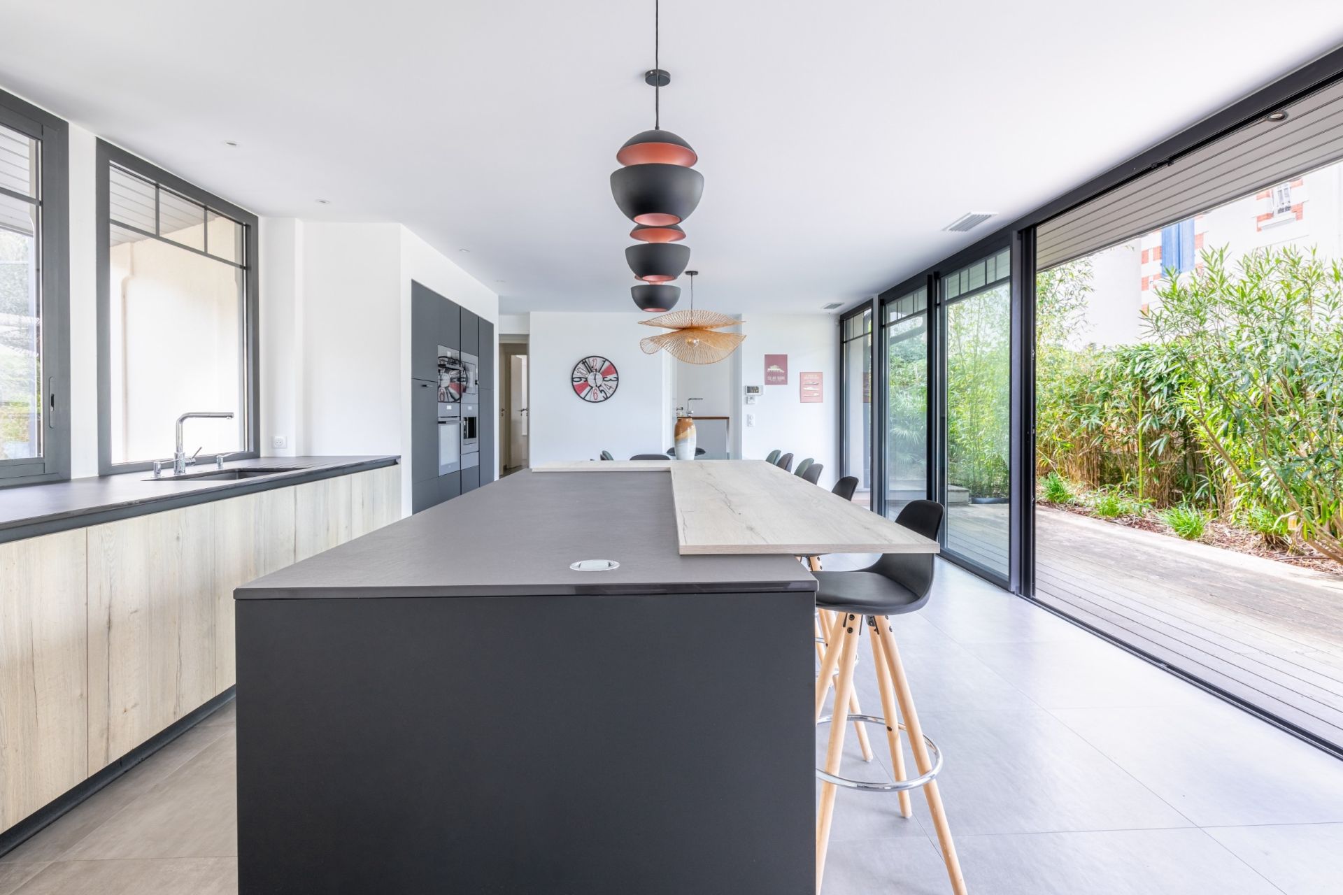 house 6 Rooms for sale on ARCACHON (33120)