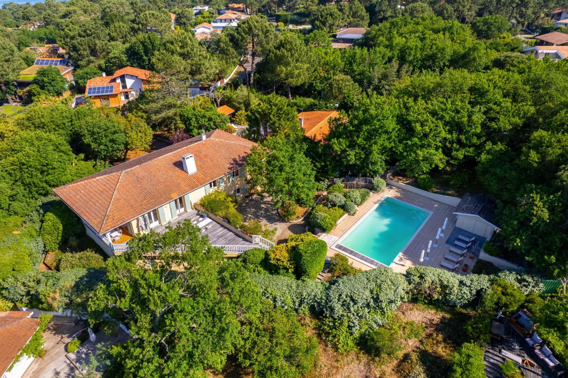 house 8 Rooms for sale on PYLA SUR MER (33115)