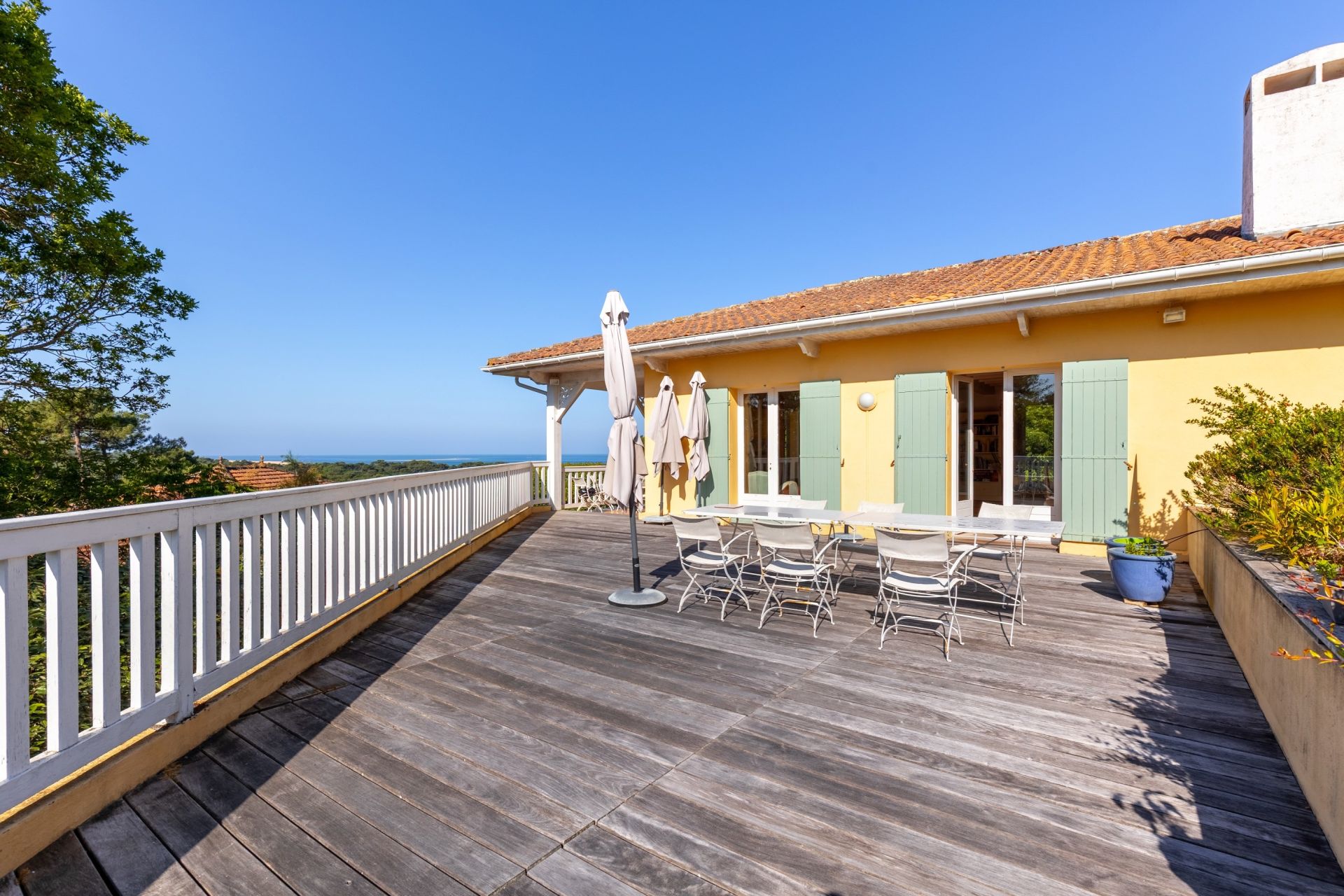 house 8 Rooms for sale on PYLA SUR MER (33115)