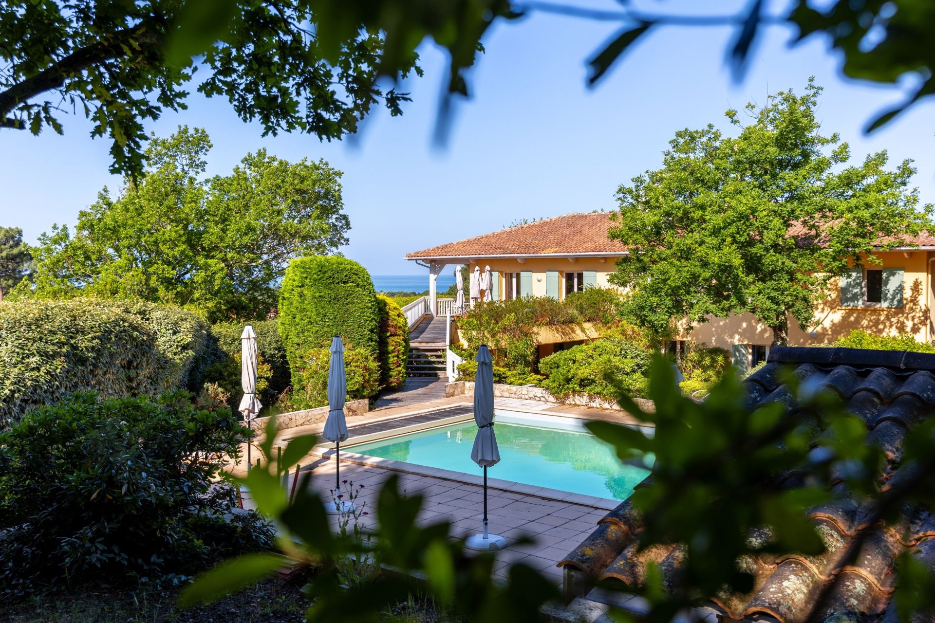 house 8 Rooms for sale on PYLA SUR MER (33115)