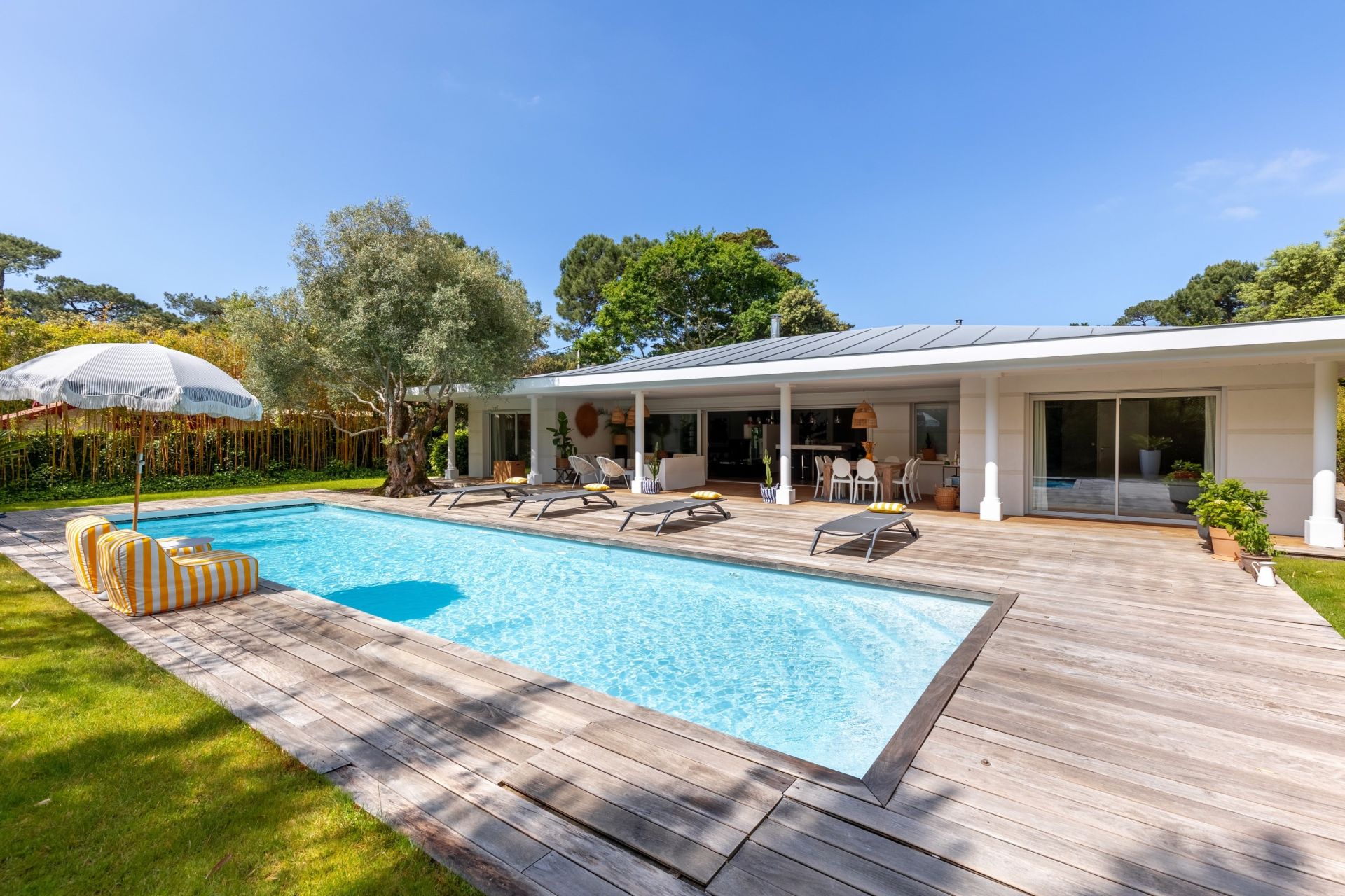 house 5 Rooms for sale on ARCACHON (33120)