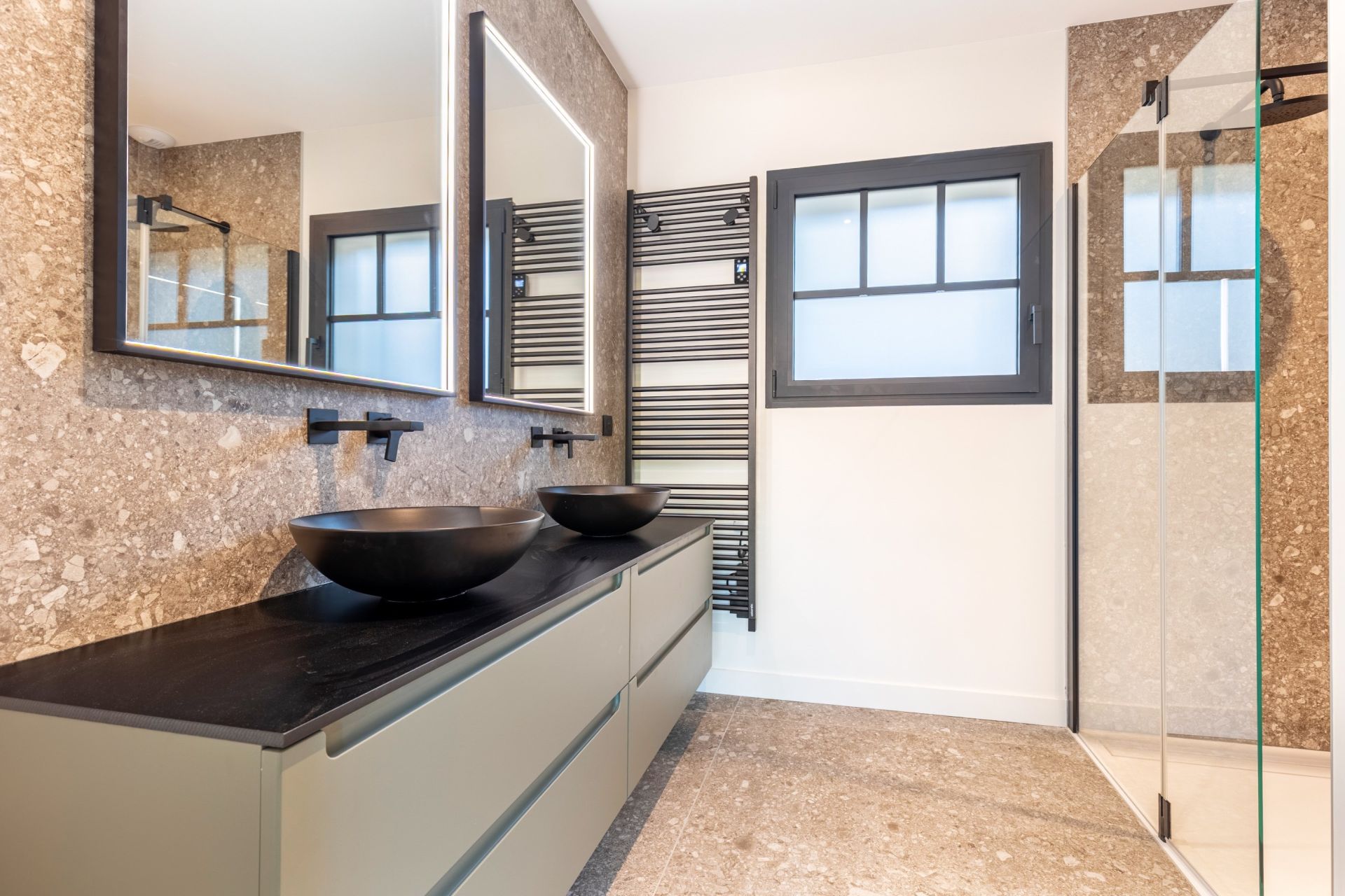 house 9 Rooms for sale on PYLA SUR MER (33115)