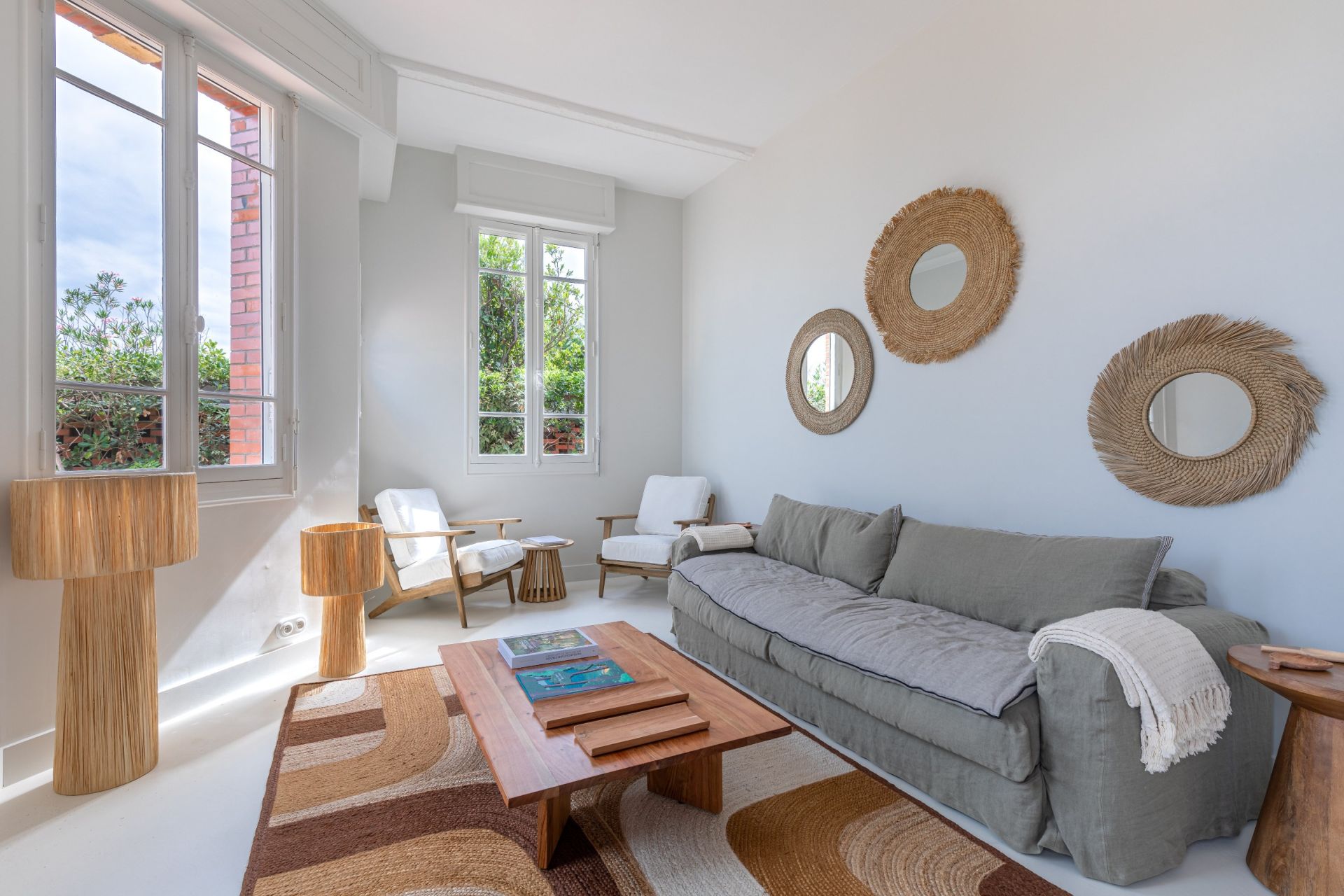 house 10 Rooms for sale on CAP FERRET (33970)