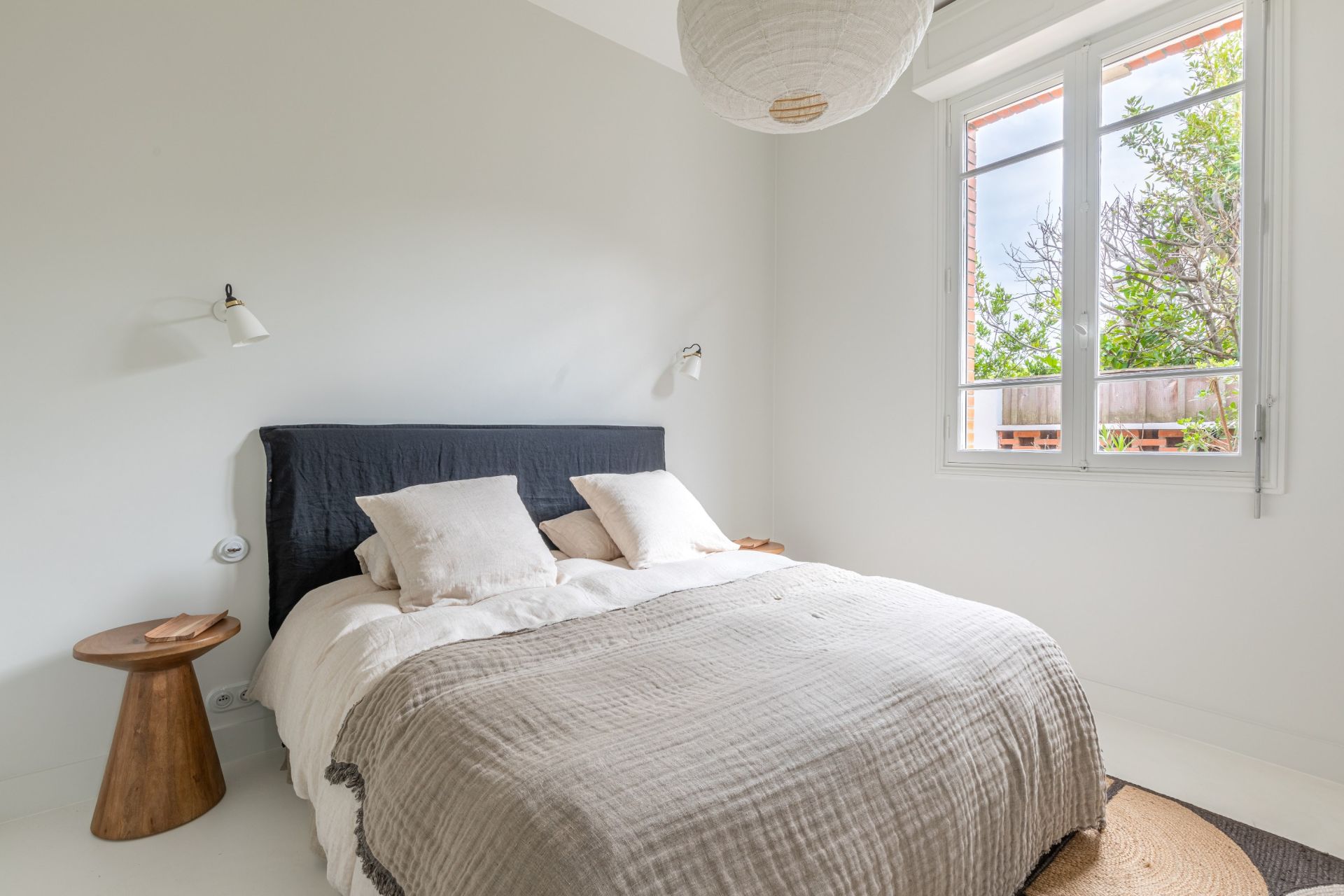 house 10 Rooms for sale on CAP FERRET (33970)