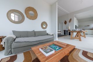 house 10 Rooms for sale on CAP FERRET (33970)