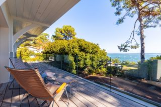 house 9 Rooms for sale on CAP FERRET (33970)