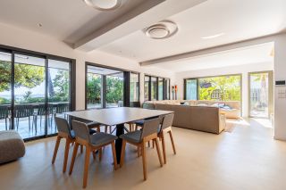 house 9 Rooms for sale on CAP FERRET (33970)