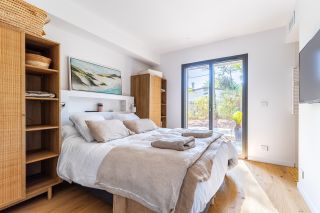 house 9 Rooms for sale on CAP FERRET (33970)