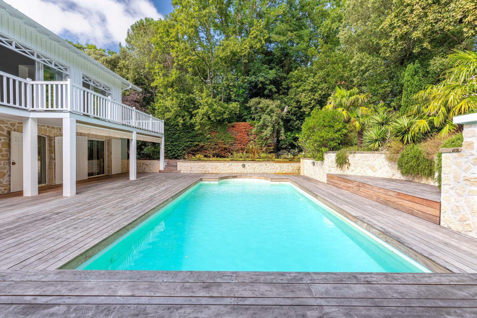 house 9 Rooms for sale on ARCACHON (33120)