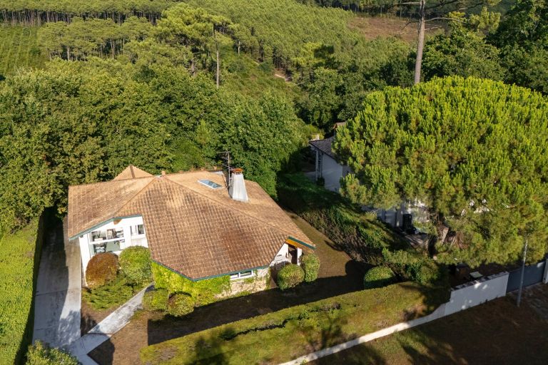 house 4 Rooms for sale on PYLA SUR MER (33115)