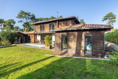 maison 7 Pièces en vente sur ARCACHON (33120) Vente Maison Arcachon 7 Pièces 200 m²