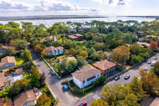 apartment 1 room for sale on CAP FERRET (33970)