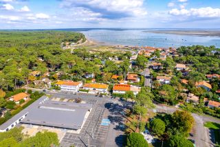 apartment 2 Rooms for sale on CAP FERRET (33970)
