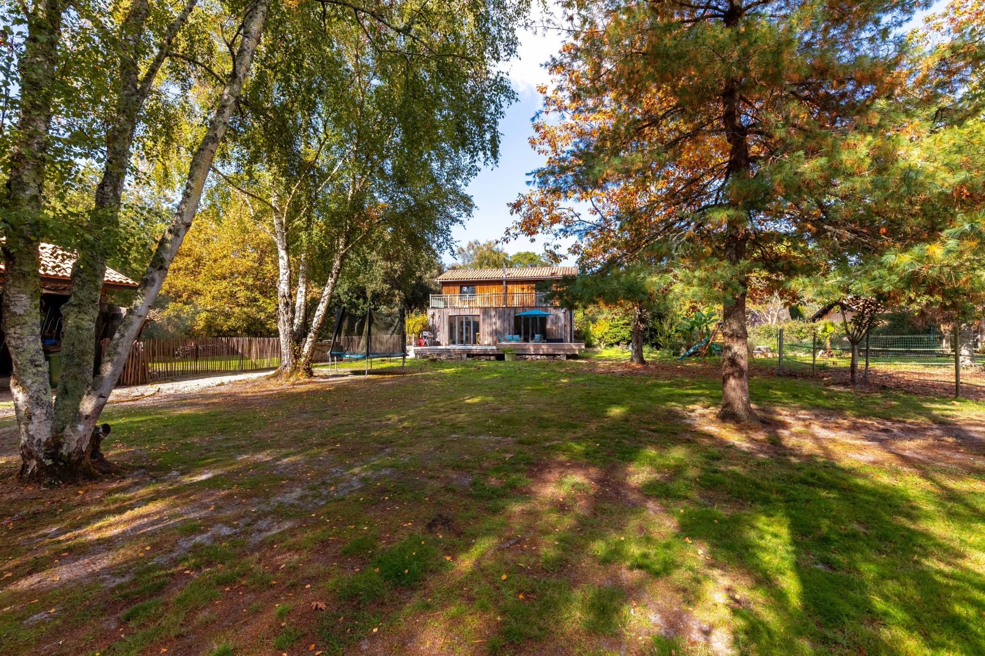 house 7 Rooms for sale on GUJAN MESTRAS (33470)