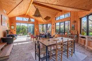 house 6 Rooms for sale on CAP FERRET (33970)