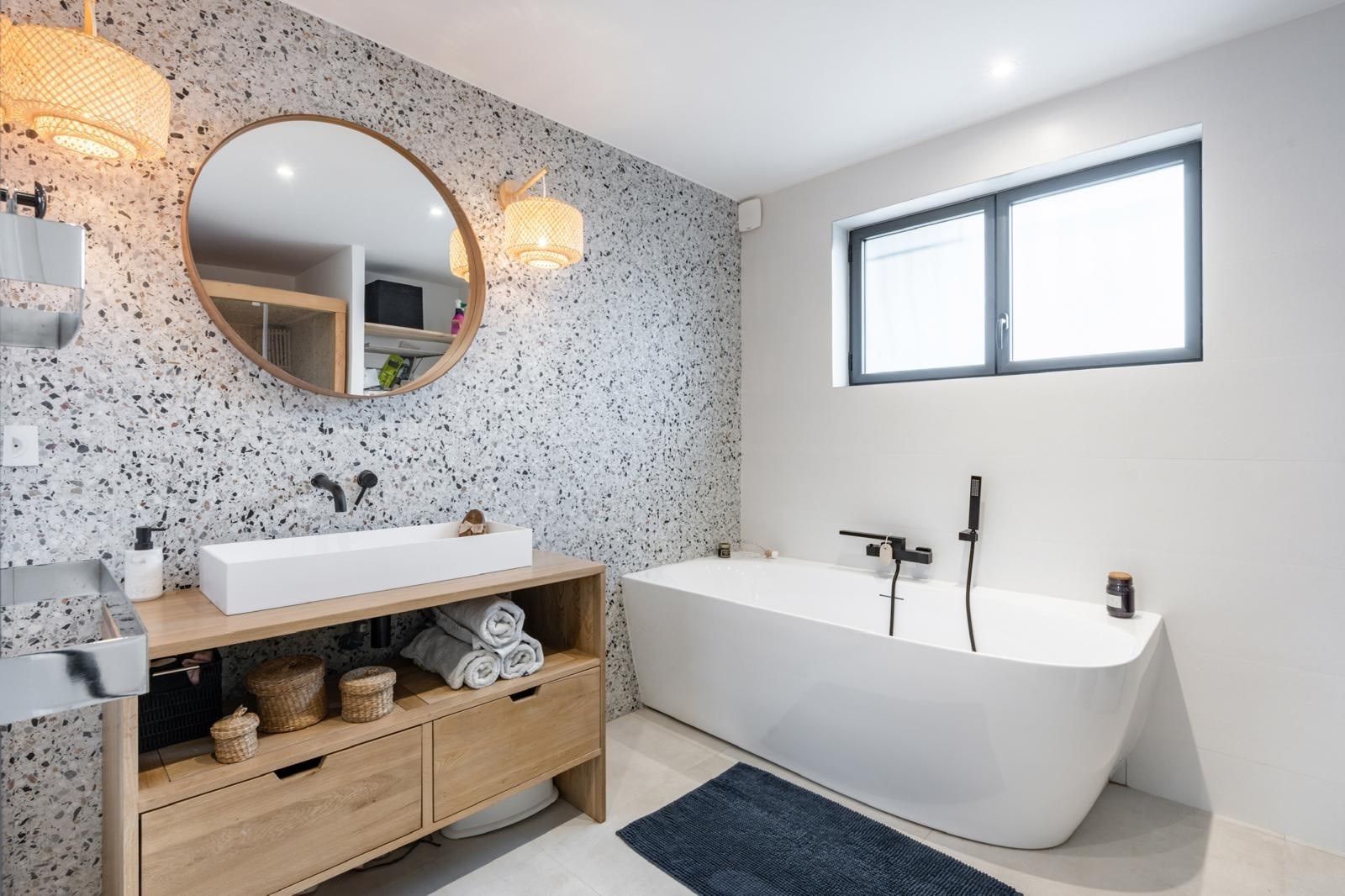 house 6 Rooms for sale on LA TESTE DE BUCH (33260)