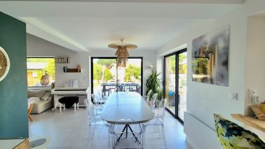 house 6 Rooms for sale on LA TESTE DE BUCH (33260)