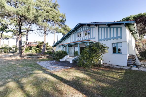 Vente Villa Pyla-sur-Mer 10 Pièces 190 m²