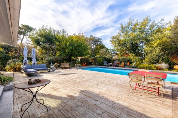 Vente Maison Arcachon 7 Pièces 207 m²