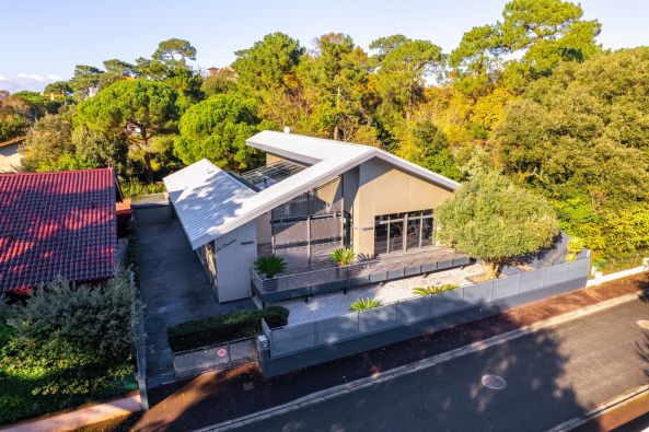 Vente Maison Arcachon 6 Pièces 203 m²