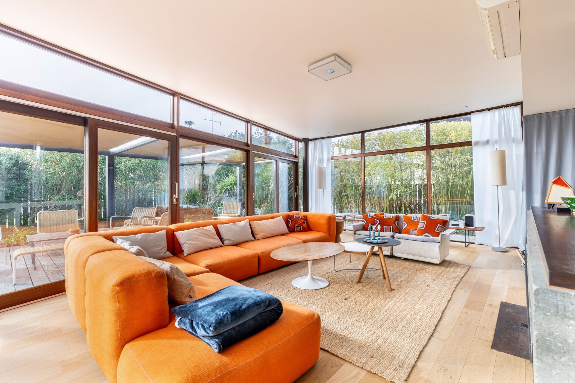 house 7 Rooms for sale on CAP FERRET (33970)