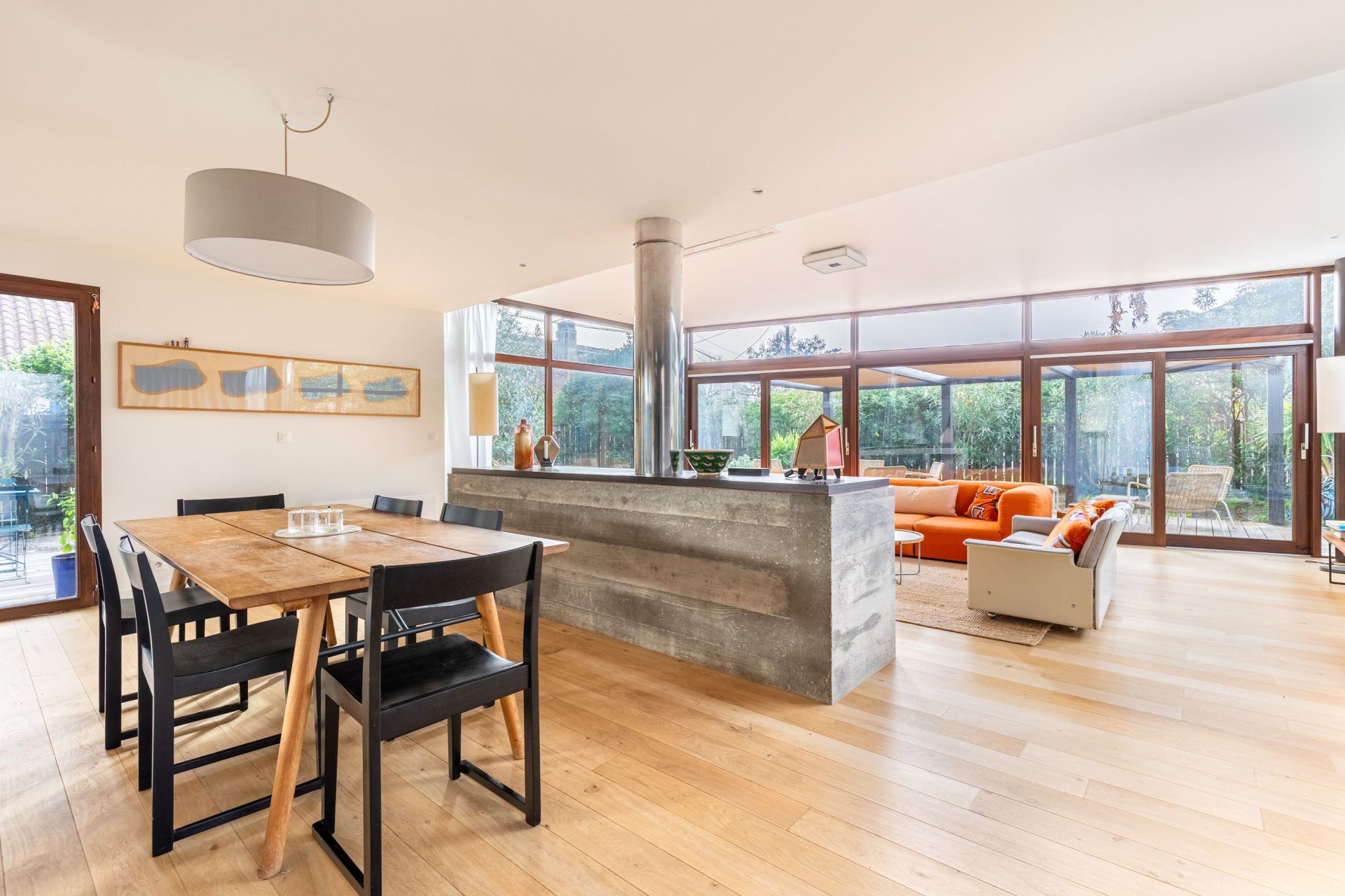 house 7 Rooms for sale on CAP FERRET (33970)