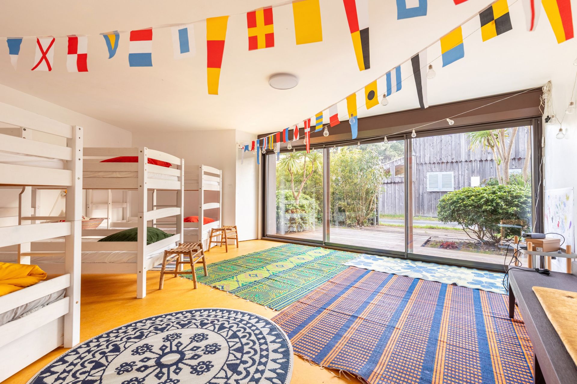 house 7 Rooms for sale on CAP FERRET (33970)