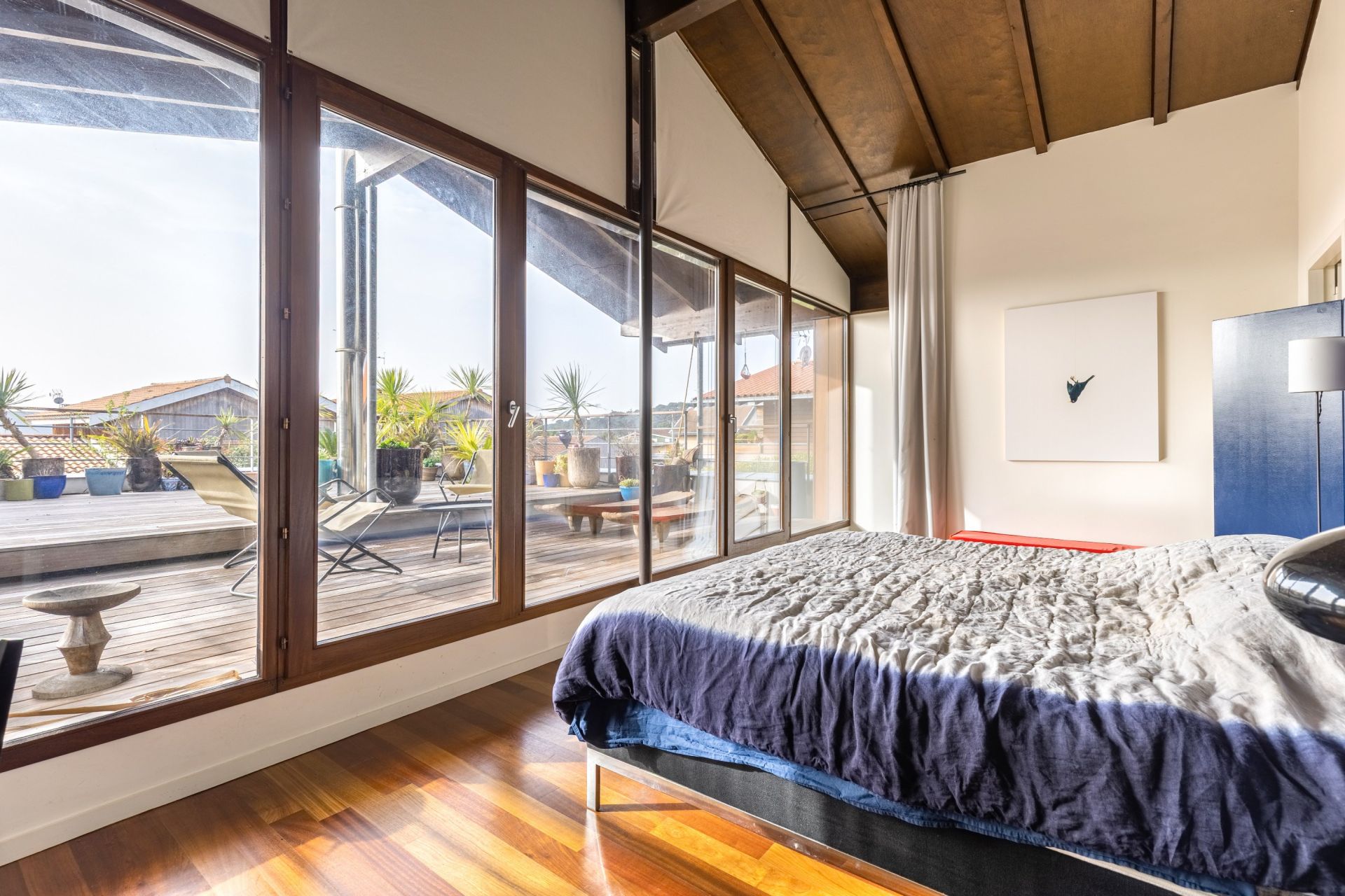 house 7 Rooms for sale on CAP FERRET (33970)