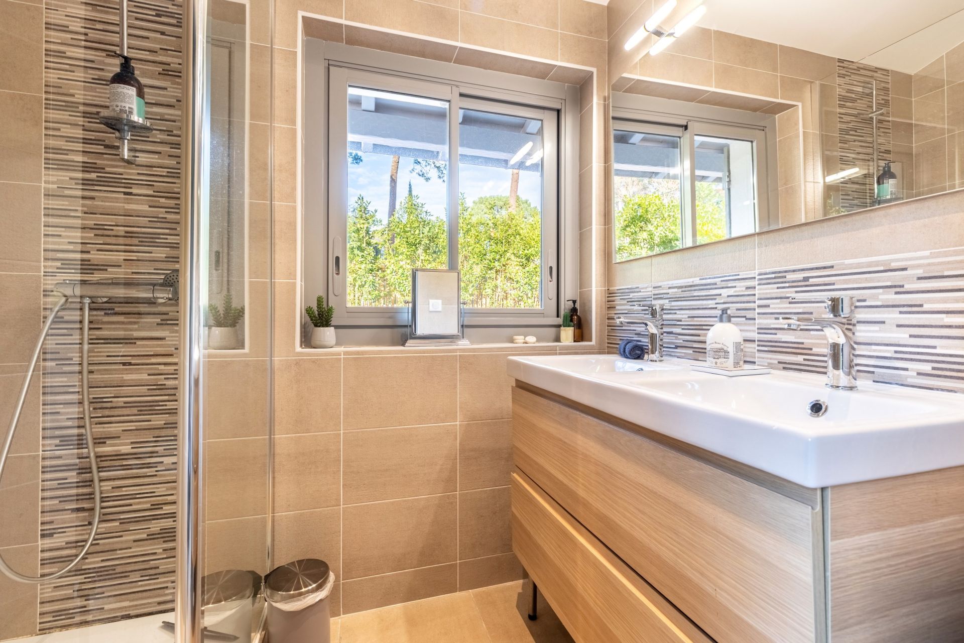 house 6 Rooms for sale on ARCACHON (33120)