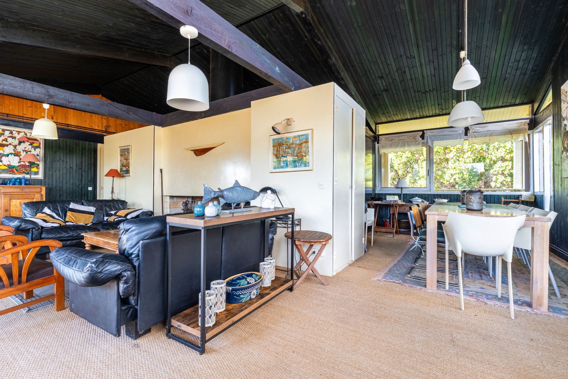 house 8 Rooms for sale on CAP FERRET (33970)
