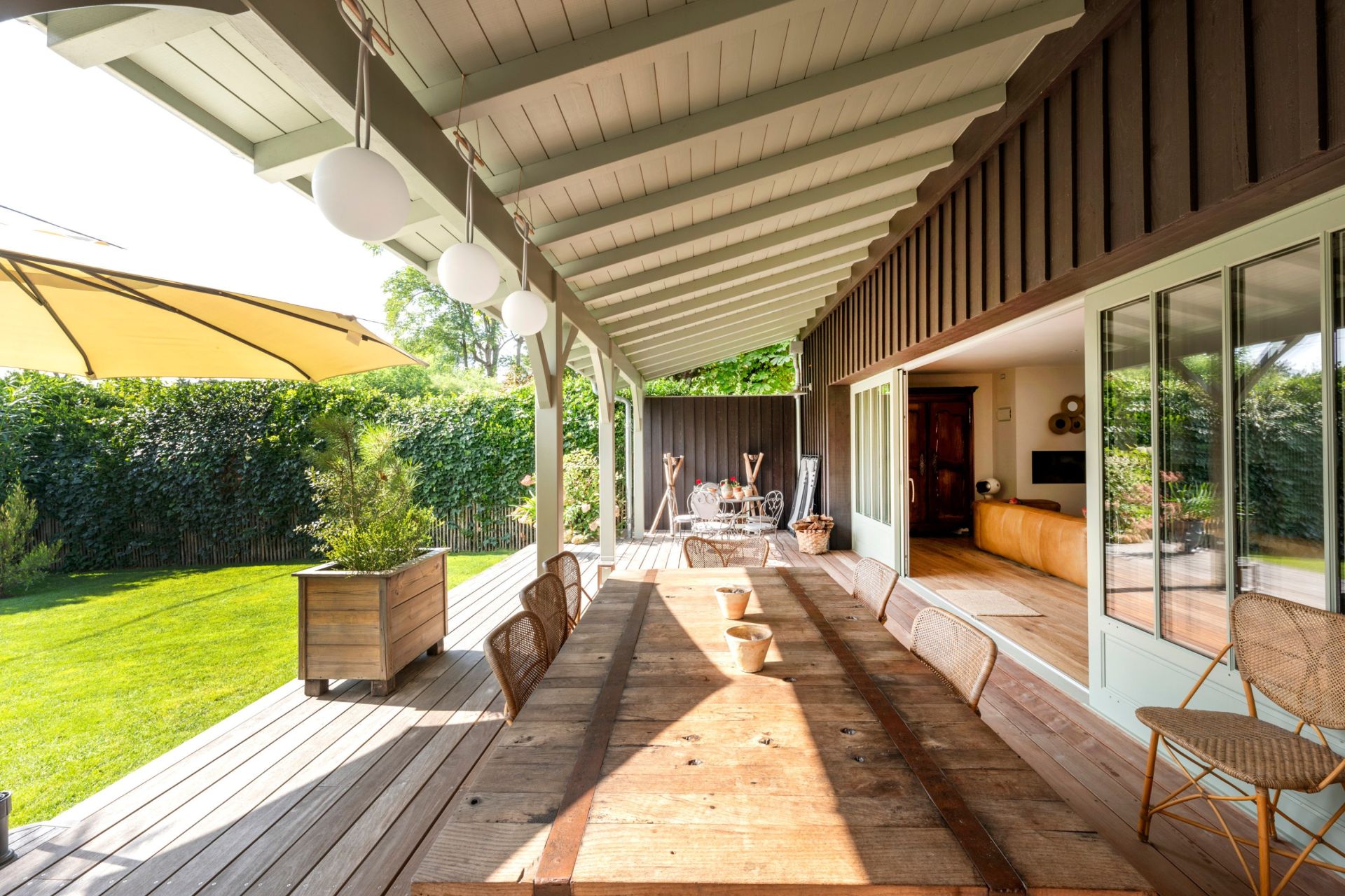 house 11 Rooms for sale on CAP FERRET (33970)