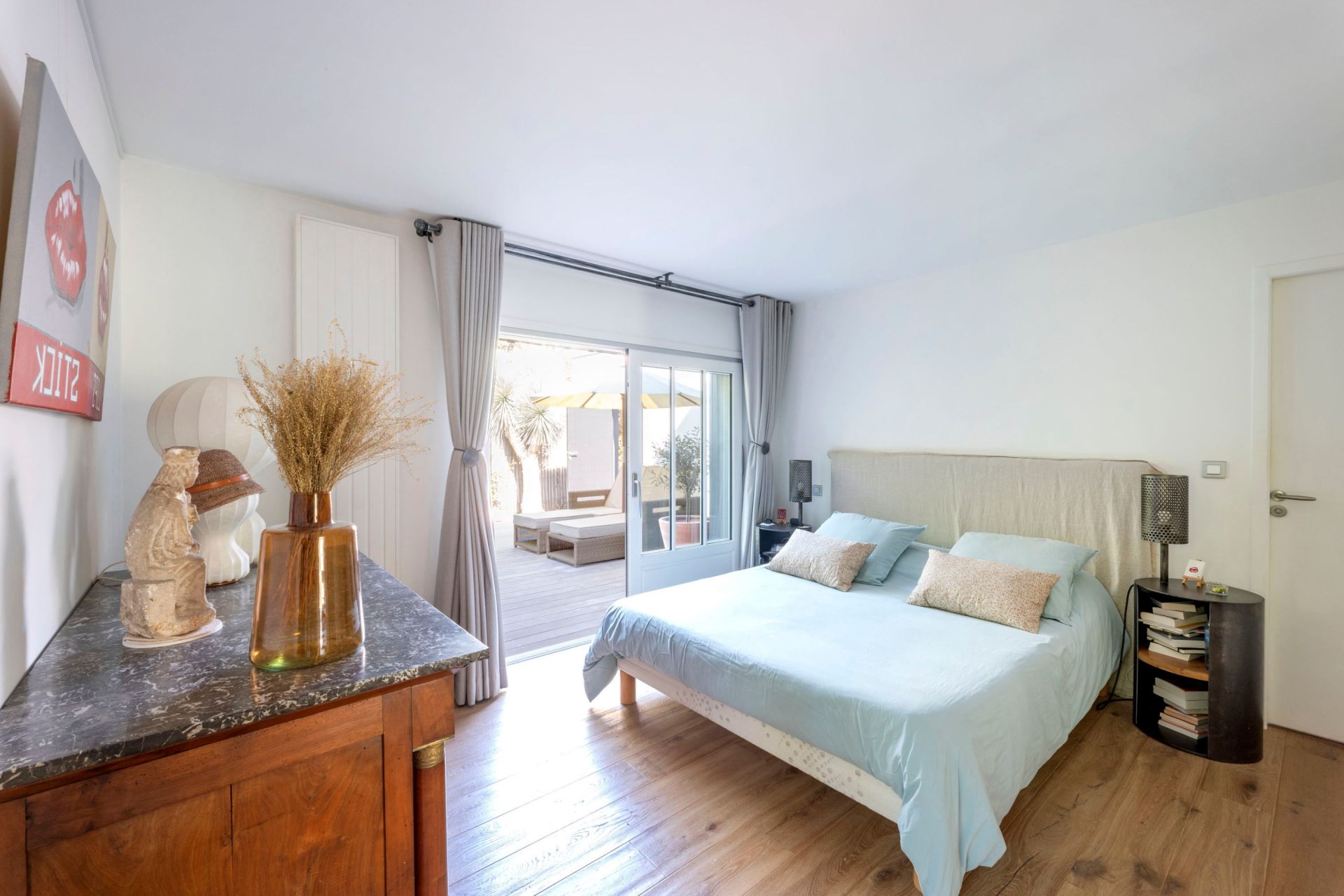 house 11 Rooms for sale on CAP FERRET (33970)