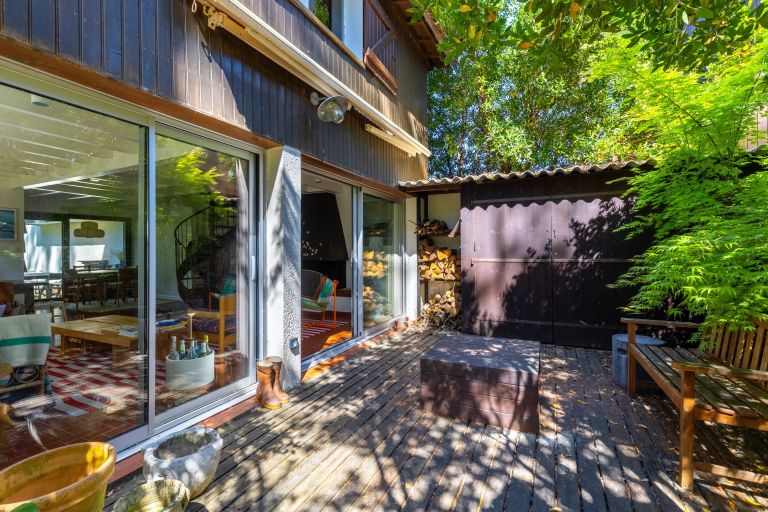 house 4 Rooms for sale on CAP FERRET (33970)