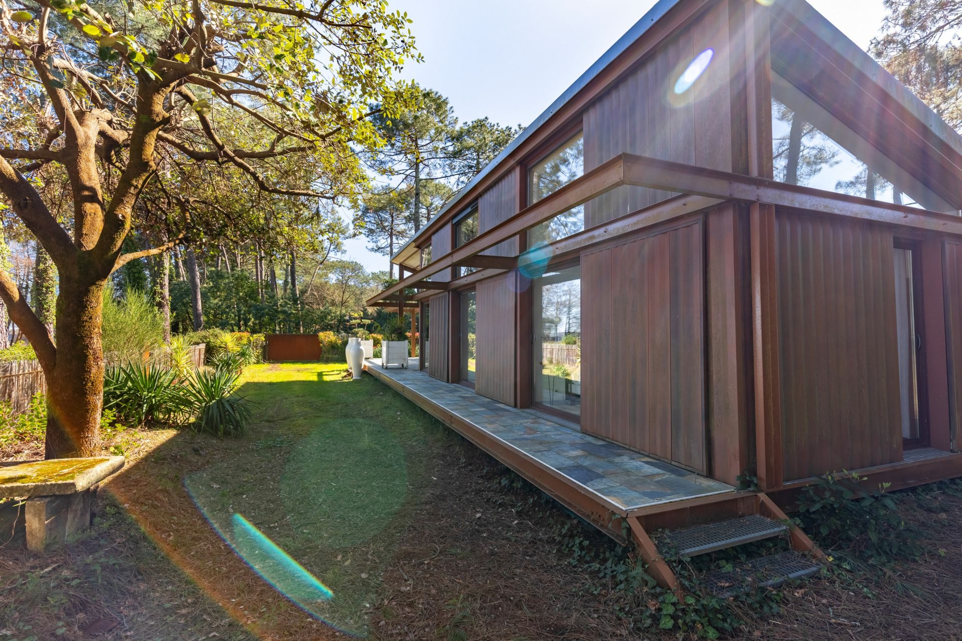 house 5 Rooms for sale on LACANAU (33680)