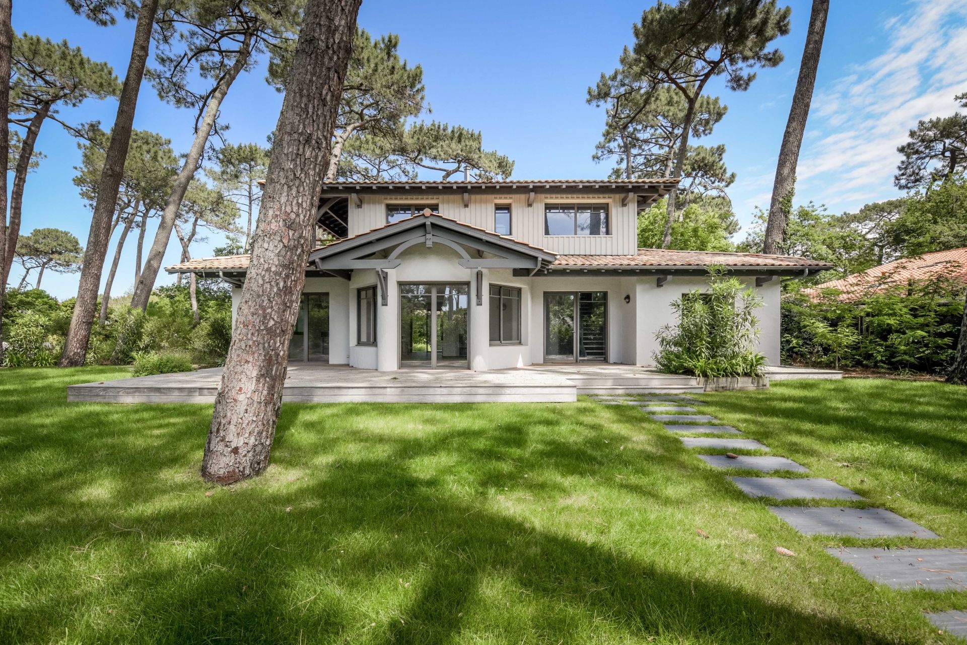 villa 10 Pièces en vente sur PYLA SUR MER (33115)