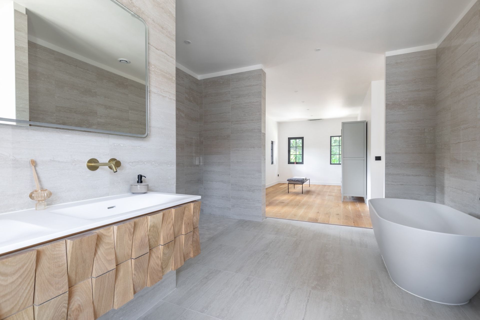 villa 7 Rooms for sale on ARCACHON (33120)