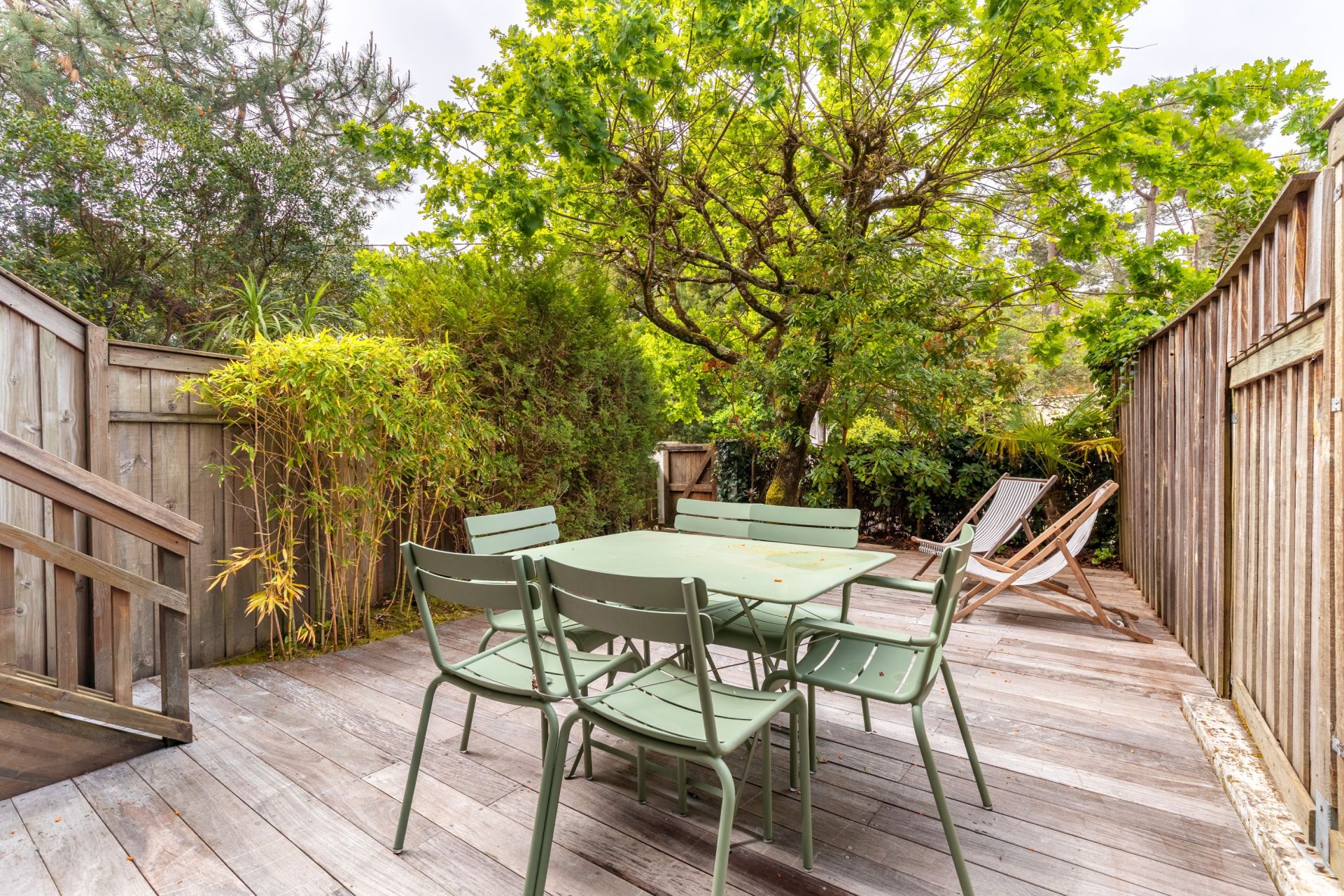 apartment 2 Rooms for sale on CAP FERRET (33970)