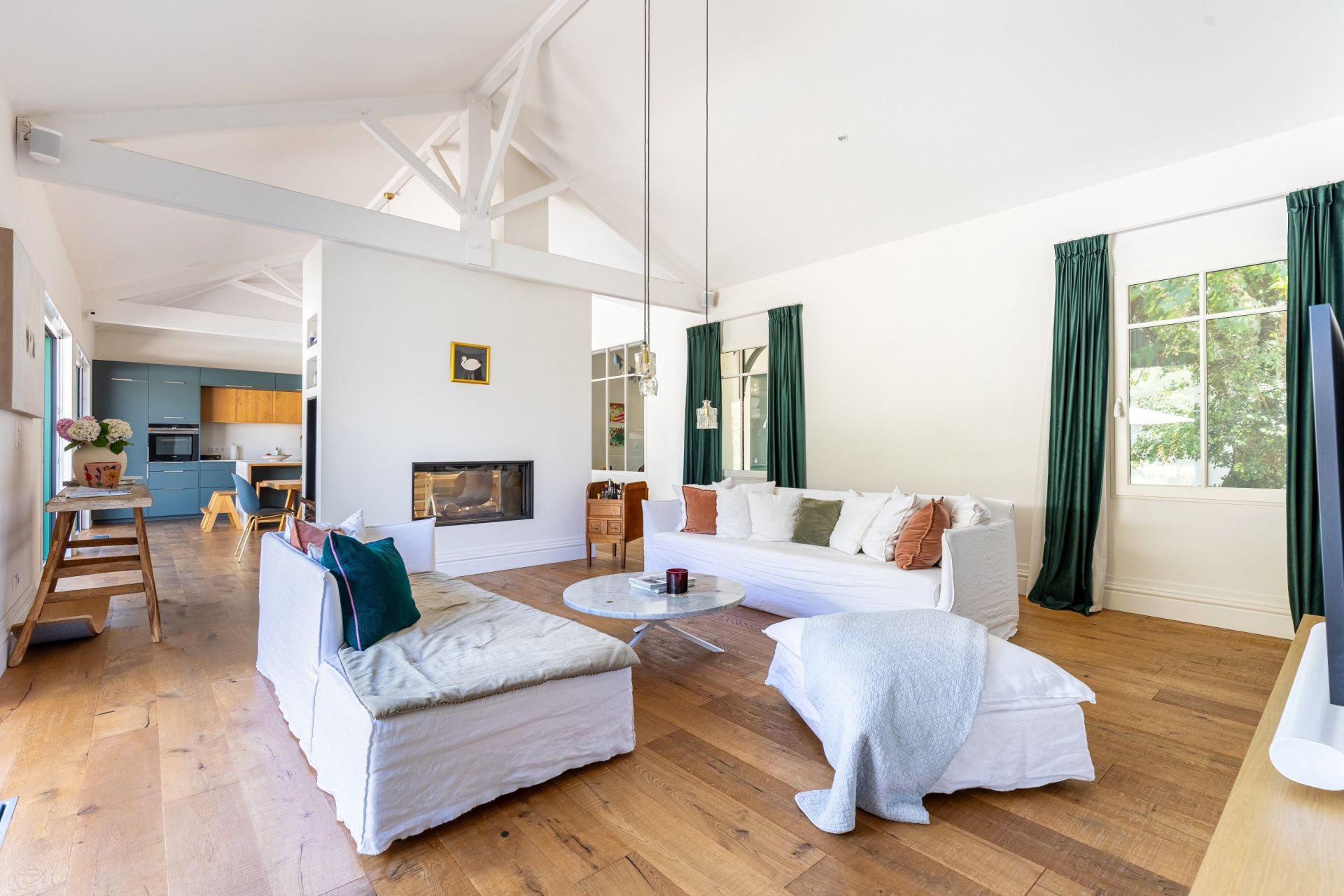 house 12 Rooms for sale on GUJAN MESTRAS (33470)