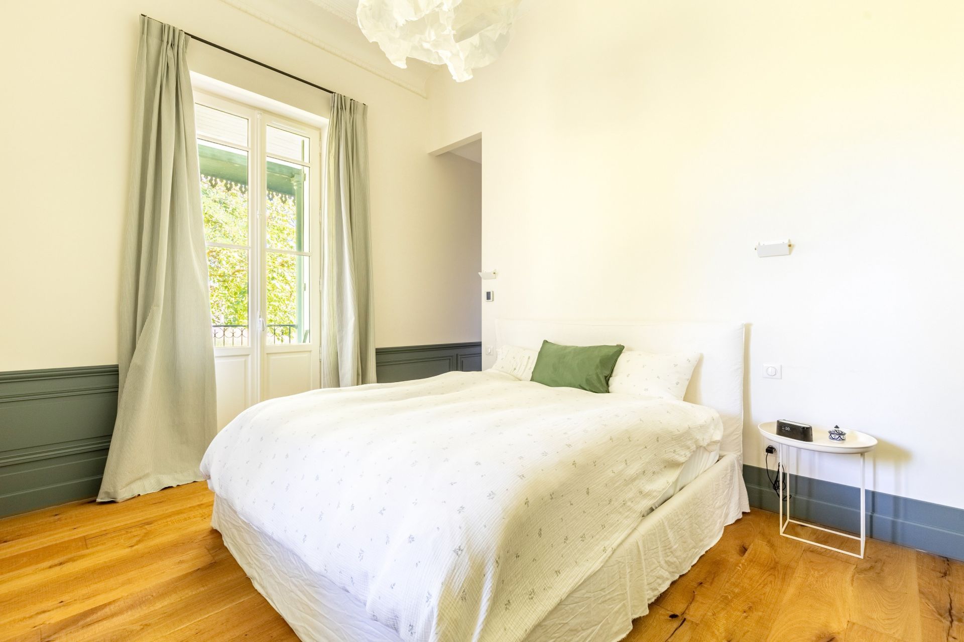 house 12 Rooms for sale on GUJAN MESTRAS (33470)