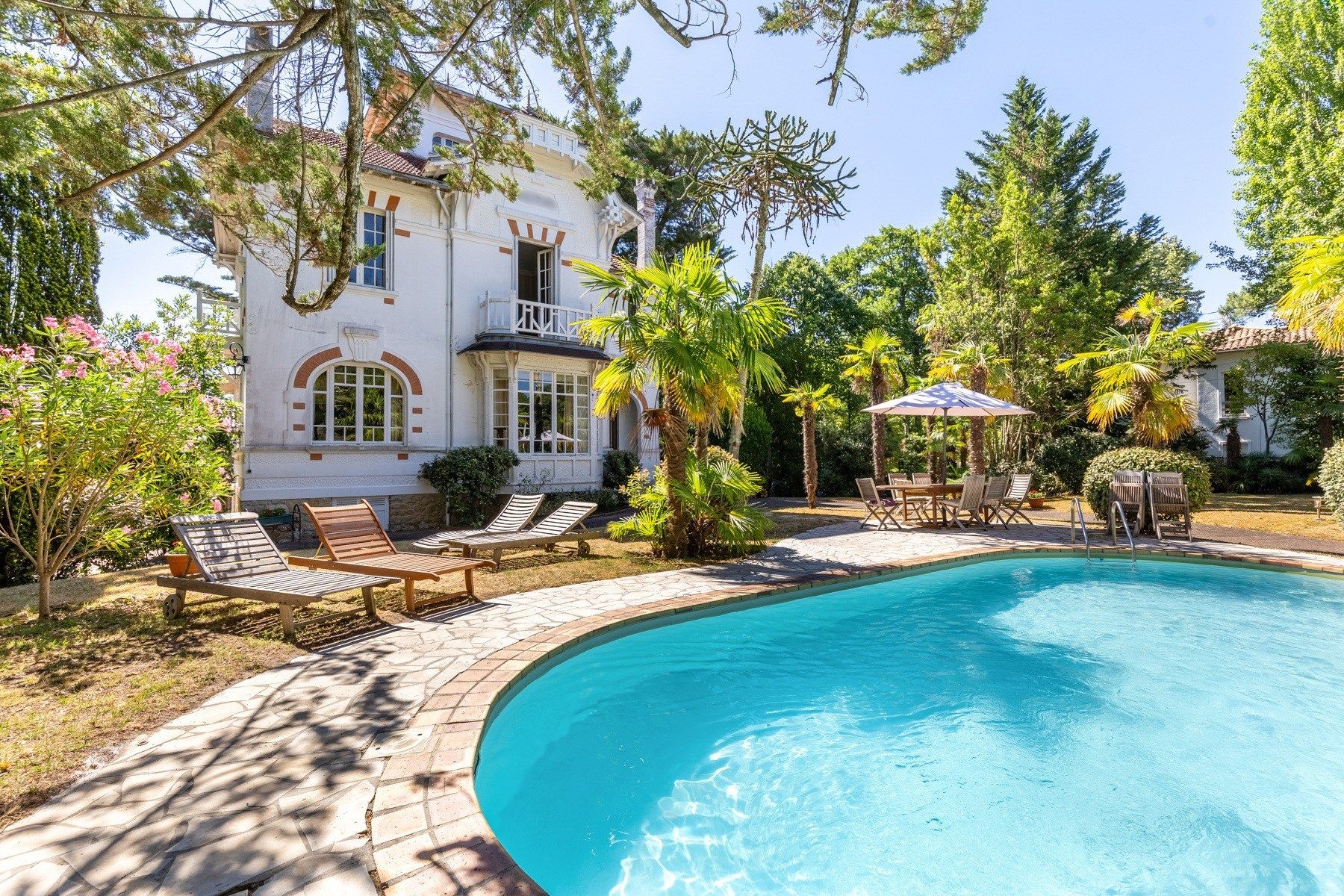 maison 7 Pièces en vente sur ARCACHON (33120)