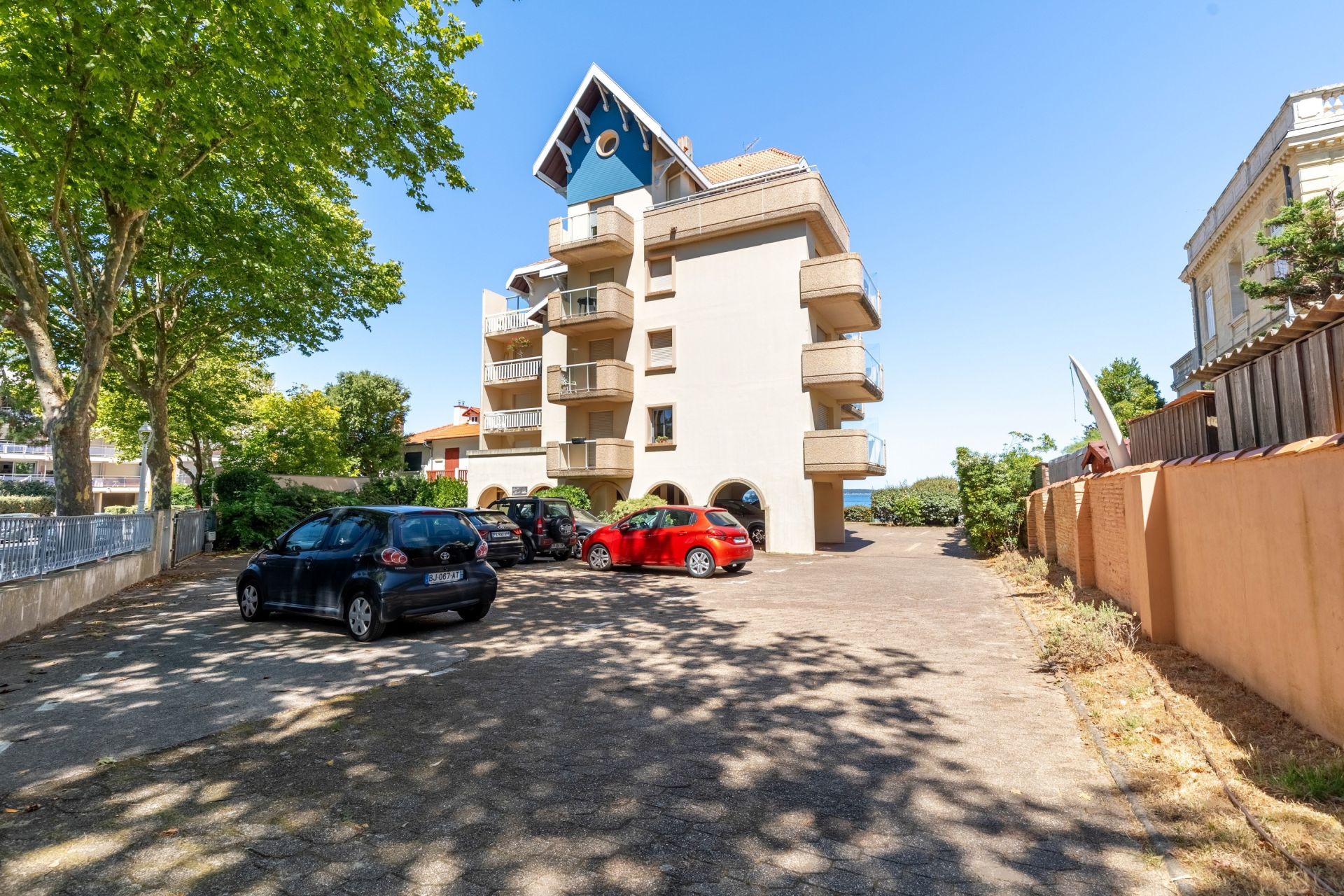 apartment 3 Rooms for sale on ARCACHON (33120)